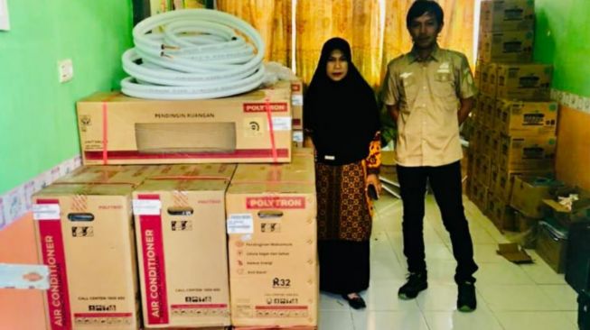 Vale Bagikan Bantuan 10 Unit AC untuk Puskesmas di Morowali