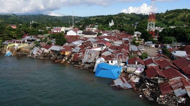 Ratusan Keluarga Korban Abrasi di Amurang Minahasa Selatan Dapat Hunian Sementara, Bisa Dipakai Pekan Depan