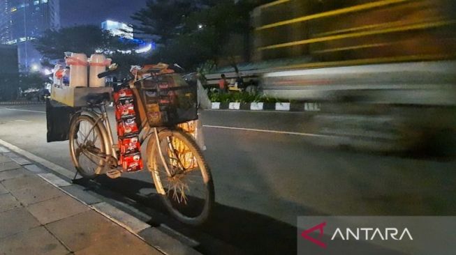 Viral Starling di Jalan Sudirman Jakpus Diduga Ditendang hingga Jatuh, Satpol PP: Hoaks!