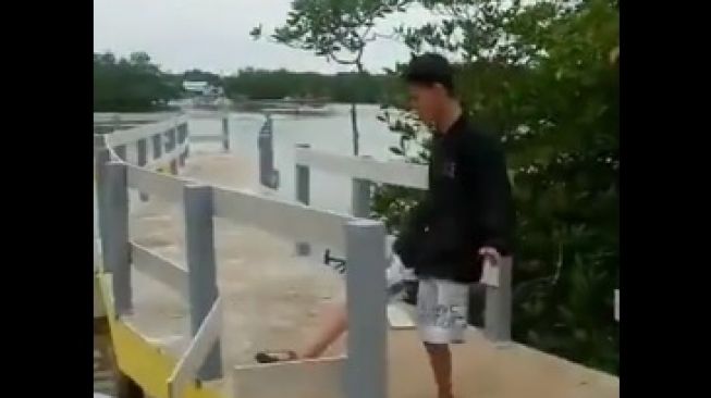 Usai Video Rusak Jembatan Viral, Polisi Tanjungpinang Usut Indikasi Korupsi Pelantar di Kampung Bugis
