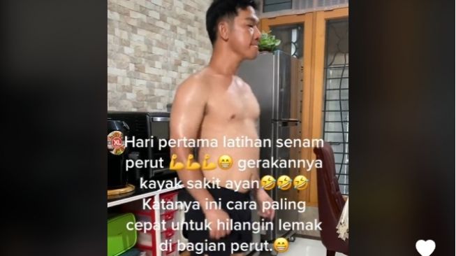 Senam Agar Perut Rata dan Tanpa Lemak, Lelaki Ini Malah Bikin Warganet Salah Fokus