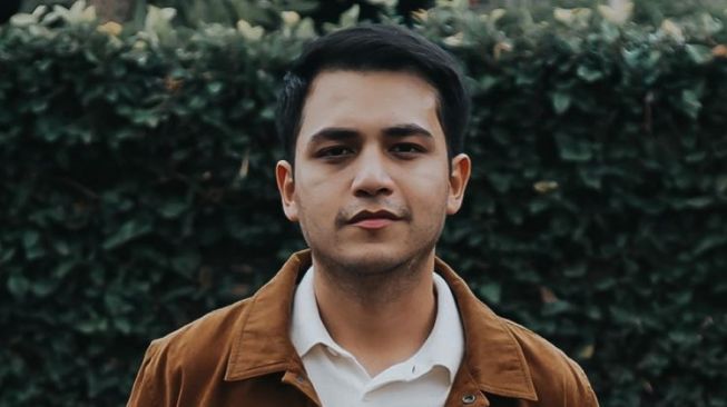 8 Aktor Indonesia Yang Dulunya Personel Boyband Jago Nari Dan Nyanyi