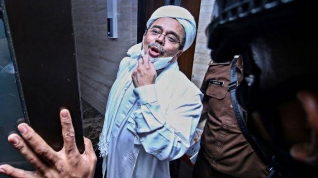 Terpopuler: Wanita yang Fitnah Rizieq Shihab di Penutupan Holywings, Survei Pilpres 2024 Ganjar-Ridwan Kamil Unggul
