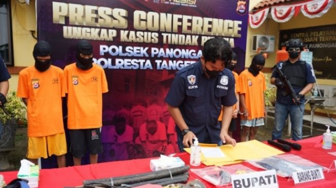 2 Pelaku Pencurian Kabel PJU di Kabupaten Tangerang Dibekuk, Kerugian Capai Rp700 Juta