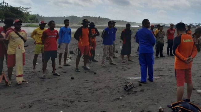 Berenang di Area Berbahaya, Tiga Remaja Tewas Terseret Ombak di Pangandaran