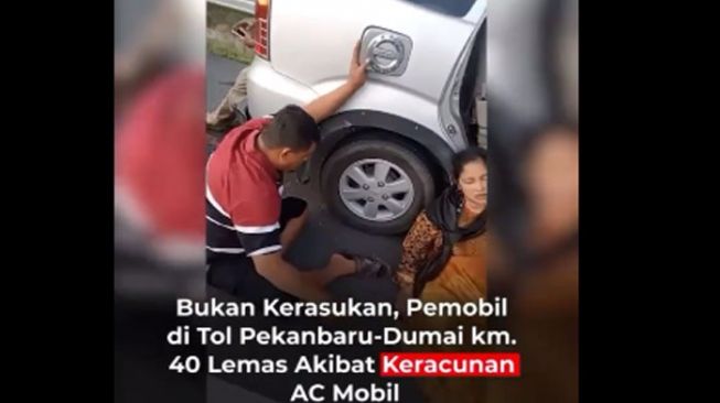 Disebut Kerasukan, Pria Perekam Satu Keluarga Lemas di Pinggir Tol Dirujak Netizen