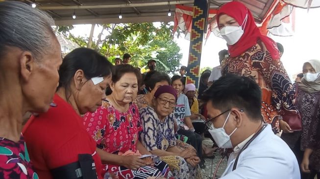 Dirikan Tenda Darurat, Wali Kota Bandar Lampung Bantu Rp20 Juta ke Korban 