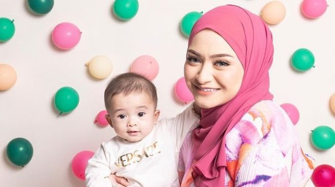 Masih Jadi Istri Sule, Nathalie Holscher Curhat soal Mahalnya Susu Bayi