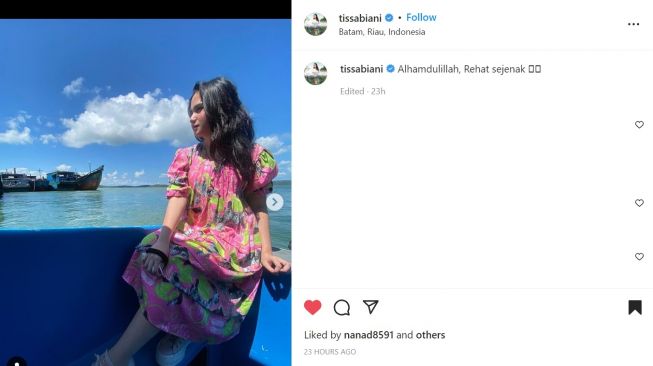 Foto: Tissa Biani Pamer Potret Liburan ke Batam, Warganet: Pakai Daster Aja Cantik Banget (instagram/tissabiani)