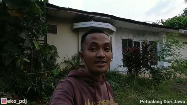 YouTuber sidak rumah terbengkalai Syahrini (YouTube)