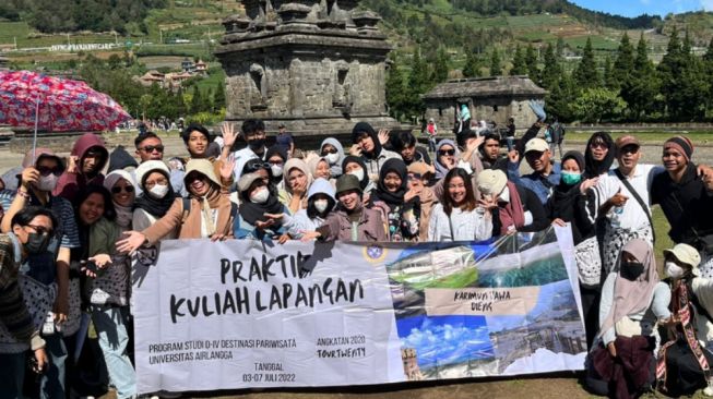 Mengenal Karimunjawa dan Dieng Lewat Program PKL