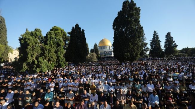 Sekitar 150 ribu Orang Shalat Idul Adha di Kompleks Masjid Al Aqsa, Sebagian Datang dari Israel