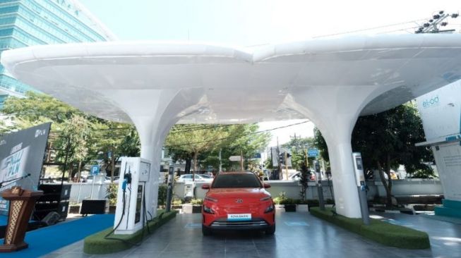 PLN Sediakan 70 Unit SPKLU Pengisian Cepat Mobil Listrik Delegasi KTT G20 di Bali