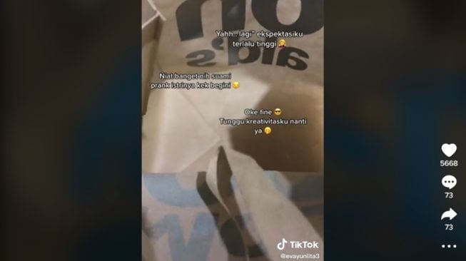 Dikira dapat kejutan tapi justru diprank. [TikTok]