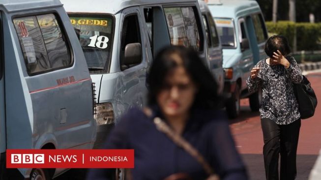 Cegah Pelecehan Seksual, Bagaimana Terapkan Pemisahan Penumpang Angkot DKI?