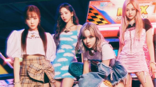 Kalahkan BLACKPINK, Penjualan Mini Album aespa 'Girls' Tembus 800 Ribu Kopi