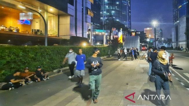 Satpol PP Menteng Dirikan Posko Prokes di Kawasan Dukuh Atas Antisipasi Fenomena Remaja SCBD