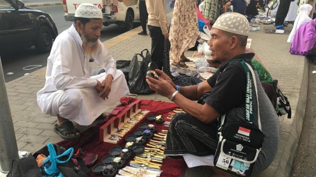 pasar kaget di sektor 3 makkah (Dok. MCH 2022)