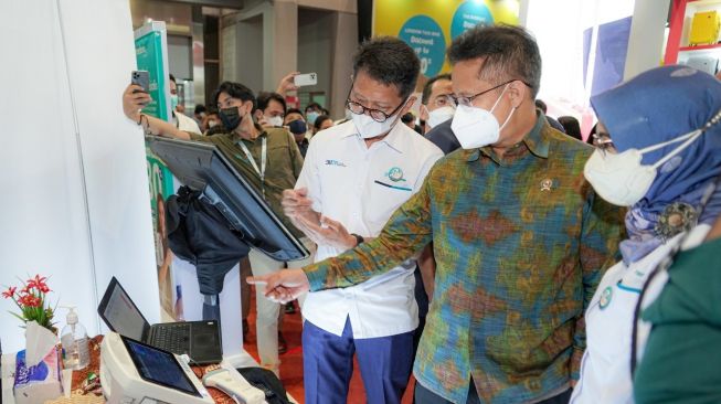 Hadiri Jakarta Fair, Menkes Budi Gunadi Ingatkan Pengunjung Untuk Pakai Masker dan Vaksin Booster