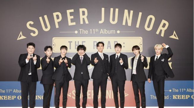 Tetap Eksis, Super Junior Comeback Lewat Album 'The Road: Keep On Going'