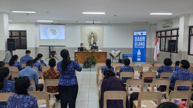 Pocari Sweat Dorong Penerapan Gaya Hidup Berkelanjutan Melalui Program Pengelolaan Sampah