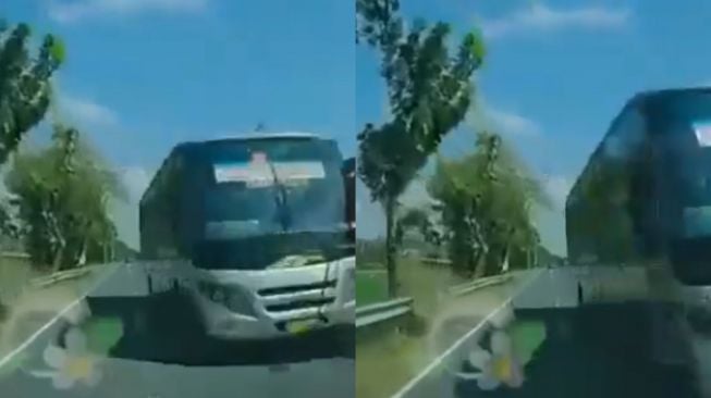 Sopir Bus Ugal-ugalan, Menyalip Kendaraan di Jalur Lawan Arus, Berakhir Menyerempet Mobil hingga Rusak Parah