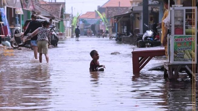 Waspadai Banjir Rob, BMKG Minta Warga Pesisir Jatim Pantau Terus Informasi Cuaca