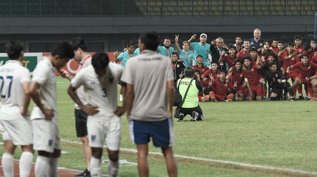 Tak Berdaya di Semifinal, Sosial Media Federasi Sepakbola Vietnam dan Thailand Digeruduk Warganet: Tukang Drama