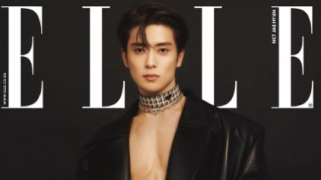 Karismatik! Jaehyun NCT Tampil Seksi di Cover Majalah Elle Edisi Agustus