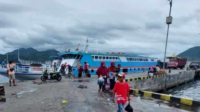 BMKG Keluarkan Peringatan untuk Transportasi Laut di Perairan Ternate- Halmahera, Awas Gelombang Tinggi