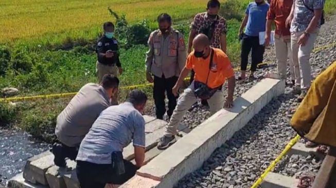 Satpam Rumah Sakit Probolinggo Tewas Mengenaskan, Jasadnya Ditemukan di Parit