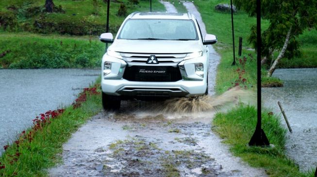 Mitsubishi New Pajero Sport Masih Mendominasi di Segmen SUV