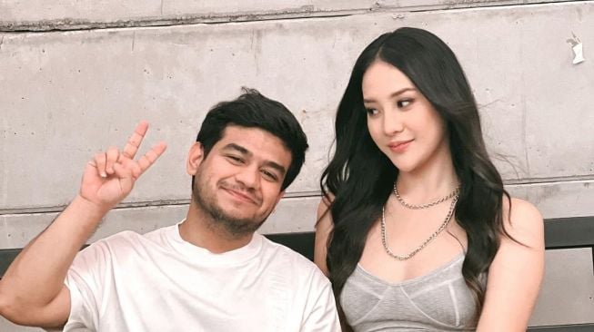 Fadil Jaidi Panik Lihat Anya Geraldine Berdiri, Netizen: Serasa Jadi Kayak Minion