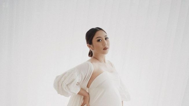 Maternity Shoot Winona Willy (Instagram/@nonawilly16)