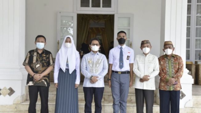 Lepas Dua Paskibraka Asal Gorontalo, Gubernur Minta Jangan Minder