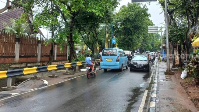 Disebut Bakal Ditutup untuk Nikahan Anak Anggota DPRD DKI Purwanto, Jalan Setu Babakan Masih Bisa Dilalui Warga