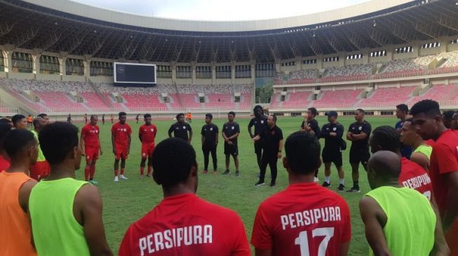 Ricky Nelson Fokus Benahi Finishing Touch Persipura Meski Menang Uji Coba