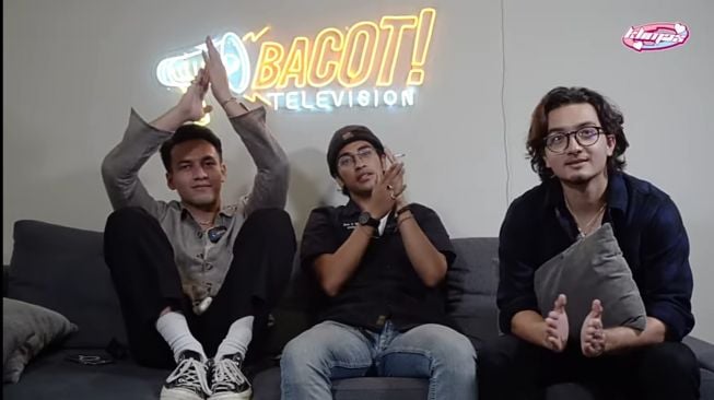 Jefri Nichol dan Abidzar Al-ghifari (YouTube/Bacot Television)