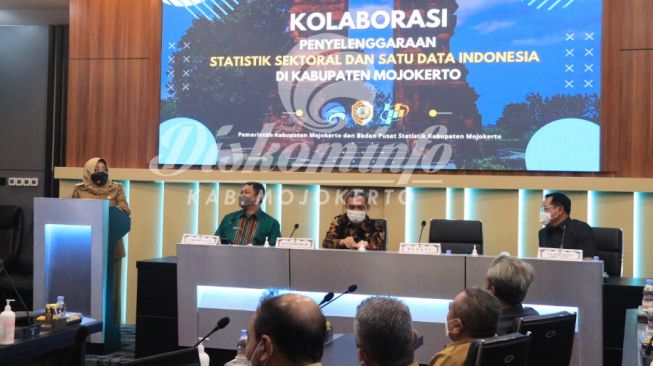 Bahas Satu Data, Bupati Mojokerto: Pengolahan Data Jadi Bagian Penting untuk Membuat Kebijakan yang Tepat