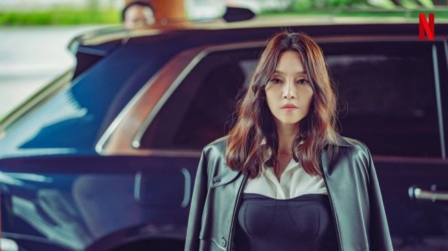 9 Potret Cha Ji Yeon di Remarriage and Desires Aktingnya Mencuri