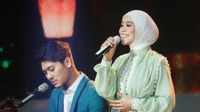 Artis Rilis Lagu Duet Pernikahan (Instagram/@lestykejora)