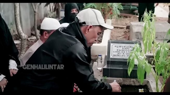 Momen Gen Halilintar Bertemu Atuk (YouTube/GEN HALILINTAR) 