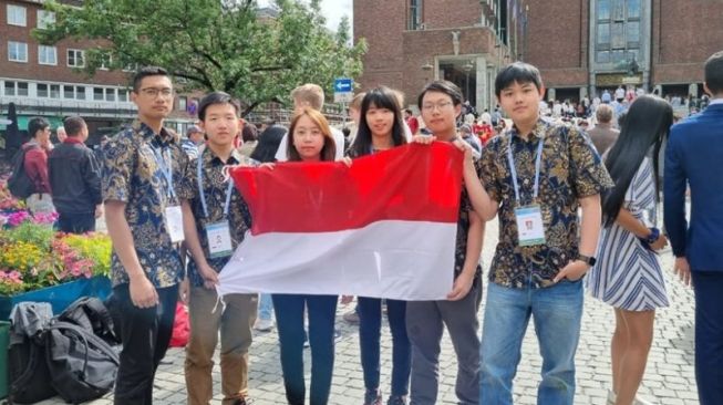 Pelajar Indonesia Raih 6 Medali di Olimpiade Matematika Internasional di Norwegia