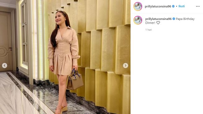 Gaya feminin Prilly (instagram/prillylatuconsina96)