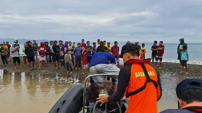 KM Cahaya Arafah Tenggelam di Perairan Tokaka Pulau Halmahera Selatan, 13 Penumpang Hilang