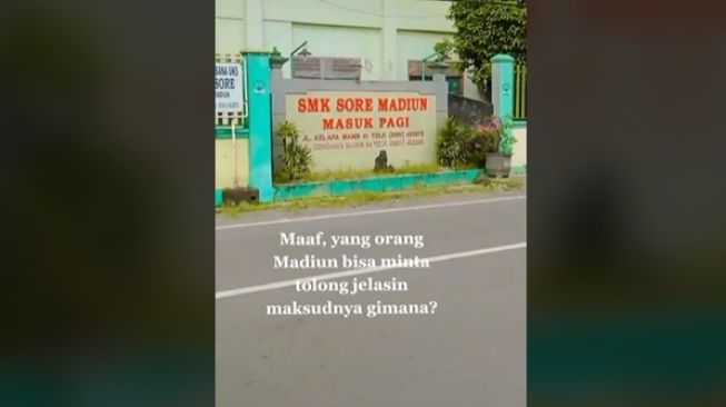 Nama Sekolah "Sore" Tapi Masuknya Pagi, Warganet: Maunya Apa Sih?!