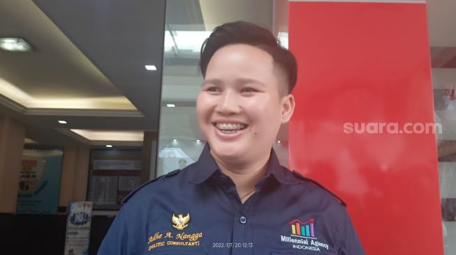 Ade Ratna Sari, korban dugaan penganiayaan Ayu Aulia ditemui di Polres Metro Jakarta Selatan [Suara.com/Rena Pangesti]