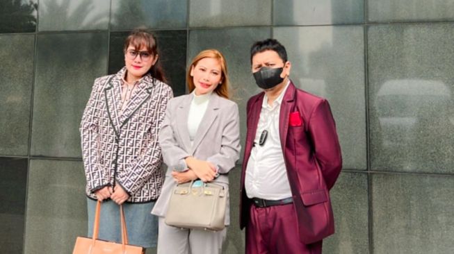 Diminta Klarifikasi Kasus Penipuan Dokter Siska, Bintang Sinetron Ikatan Cinta Kevin Hillers Mangkir?