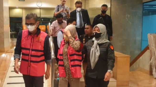 Kejati DKI Jebloskan Tiga Tersangka Kasus Korupsi Pembebasan Lahan Di Cipayung Ke Penjara