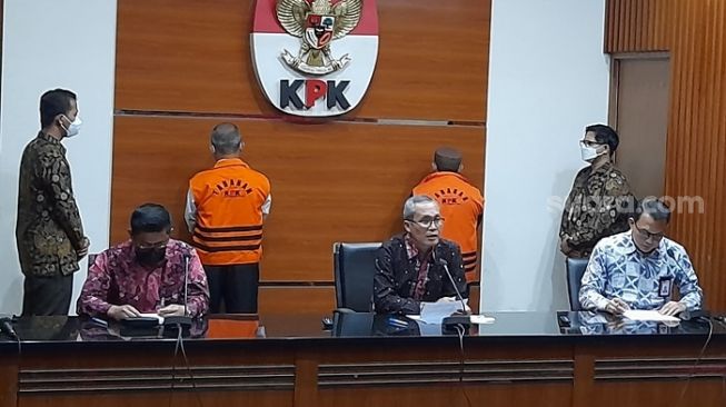 KPK Resmi Tetapkan 3 Tersangka Kasus Proyek Stadion Manggala Krida, Heri Sukamto Belum Ditahan Gegara Mangkir